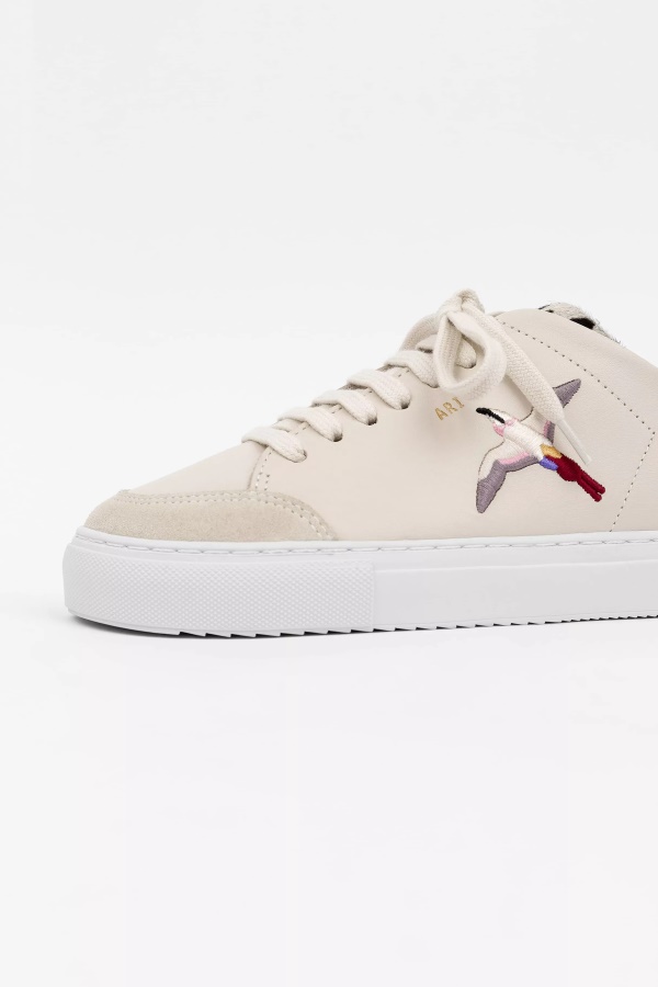 Clean 90 Triple Bee Bird Cremino Blue Axel Arigato