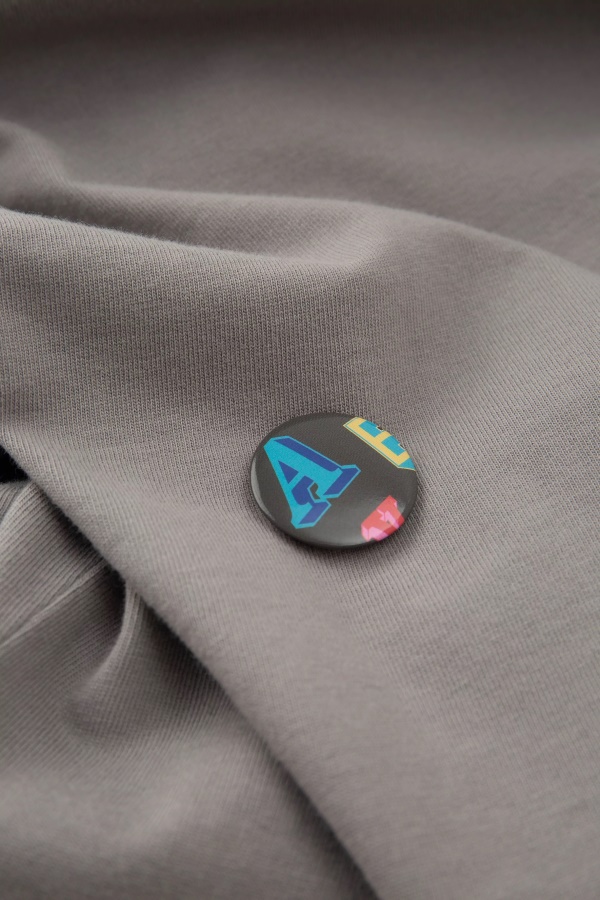 Axel Arigato Round Arigato Pin Brown