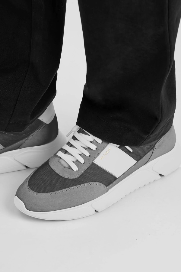 Genesis Vintage Runner Axel Arigato Black White