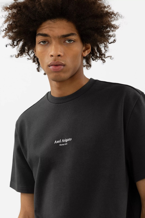 Focus Logo T-shirt Axel Arigato Faded Black