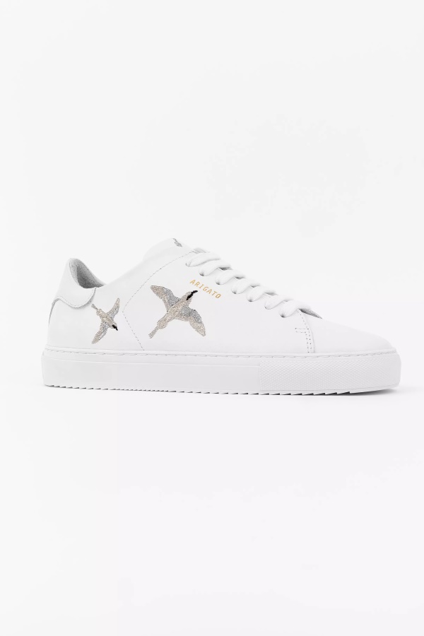 Clean 90 Bee Birds White Silver Axel Arigato