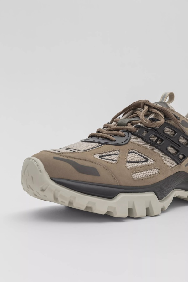 Marathon R-Tic Sand Black Axel Arigato