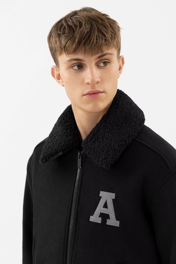 Ortega Bomber Jacket Axel Arigato Black