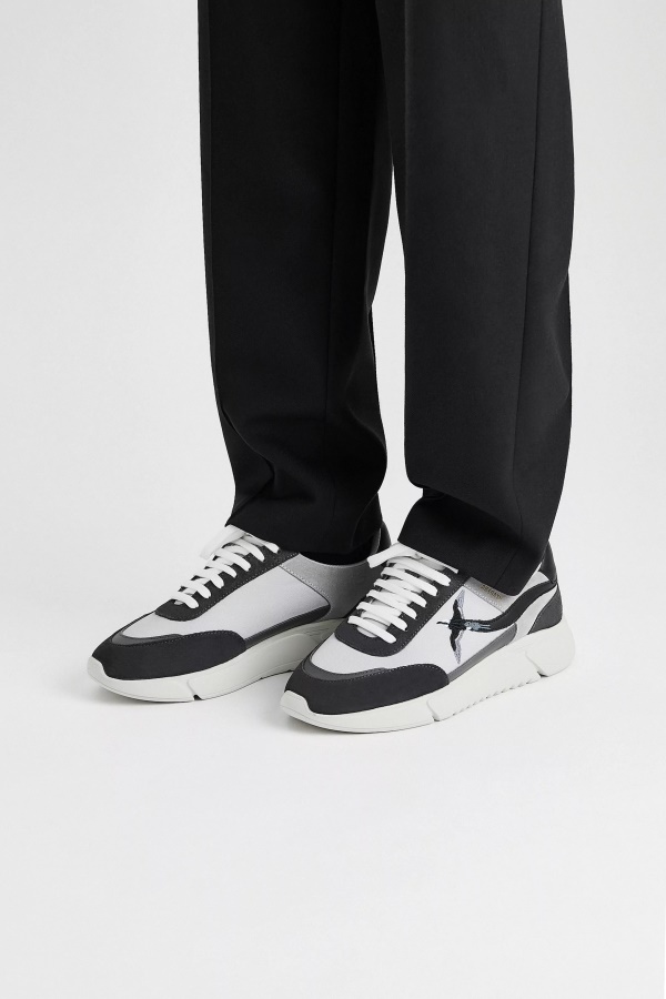 Genesis Stripe Bee Bird Grey Axel Arigato