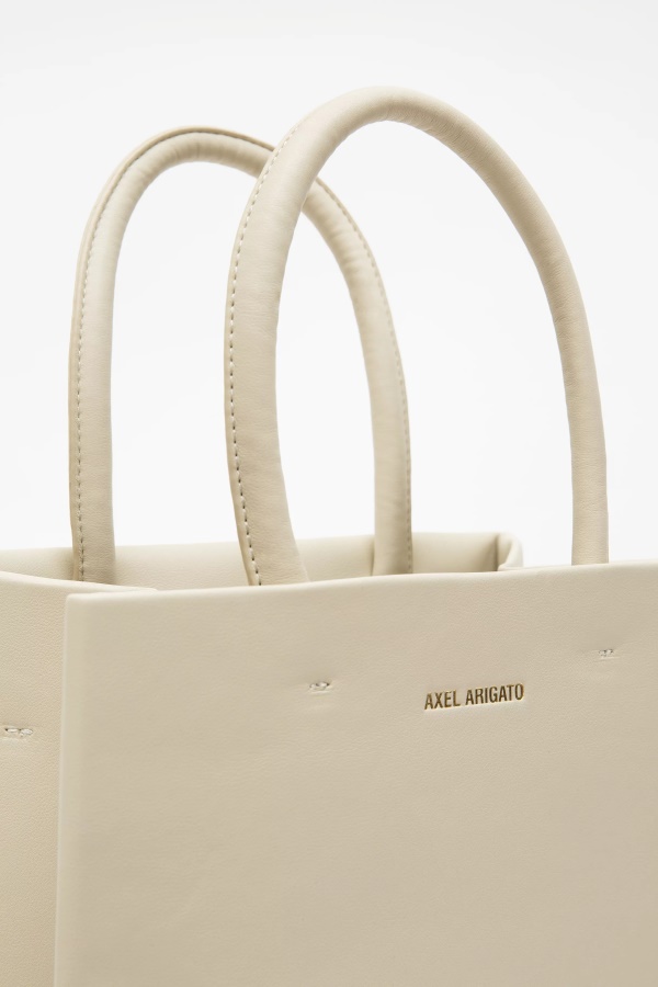 Axel Arigato Shopping Bag Medium Pale Beige
