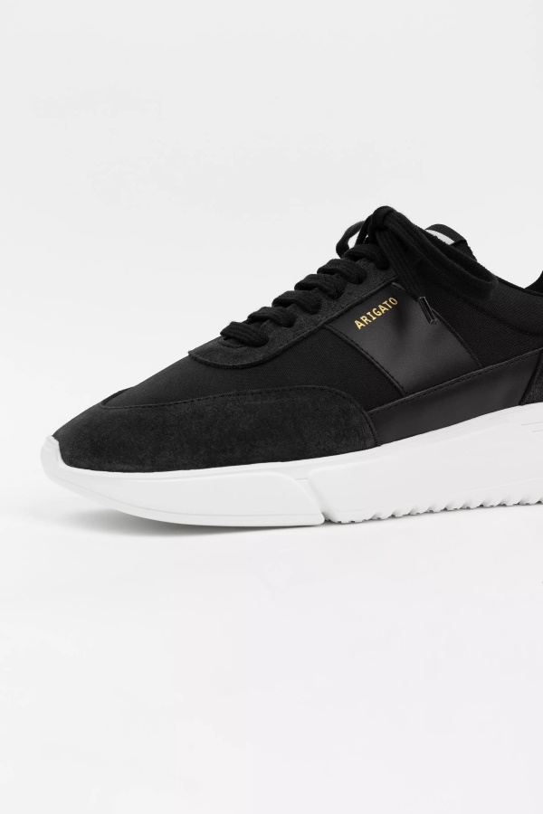 Genesis Vintage Runner Axel Arigato Black