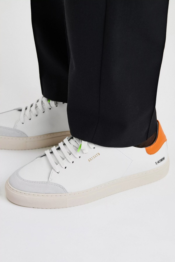 Clean 90 Triple Orange Black Neon Axel Arigato