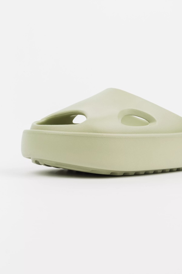 Magma Sandal Green Axel Arigato