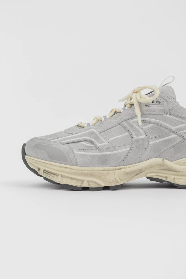 Marathon R-Trail Grey Axel Arigato