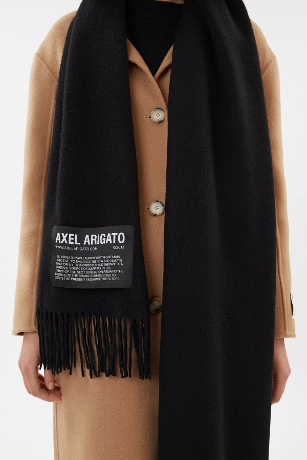 Logo B Bel Scarf Black Axel Arigato