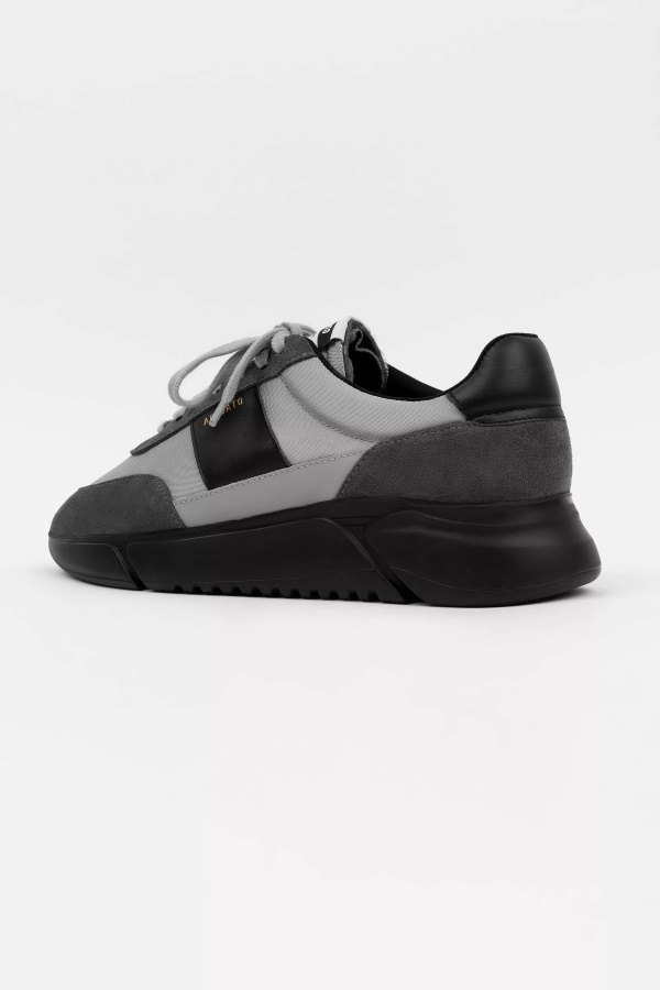 Genesis Vintage Runner Axel Arigato Black Grey
